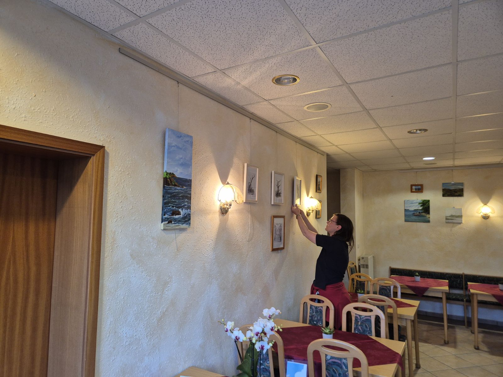 Galerie mit Kunstausstellung in der Pension Barghus